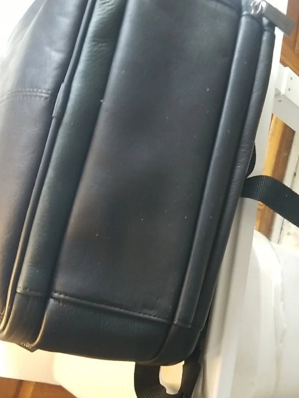 Kenneth Cole Black Leather Slim Business Backpack